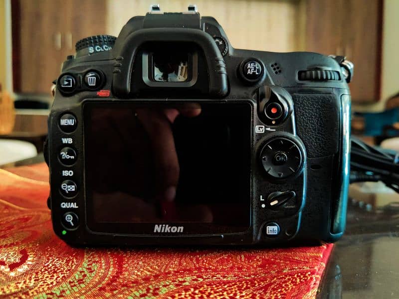 Nikon d7000 dslr camera professional camera btr then canon 80d/70d/60d 1