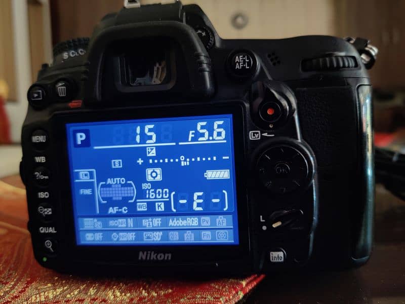 Nikon d7000 dslr camera professional camera btr then canon 80d/70d/60d 2