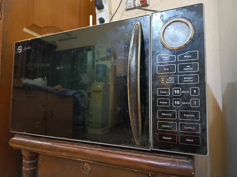 PEL 25litre Microwave oven 6