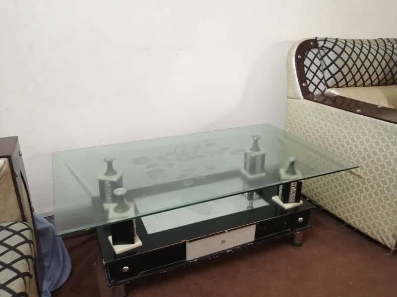 6 seater sofa glass table 3