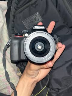 Nikkon D3400 With 18-55 mm Lens