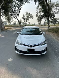 Toyota Corolla Altis 2019 super white 0