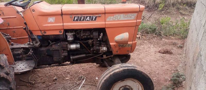 Fiat tractor 4