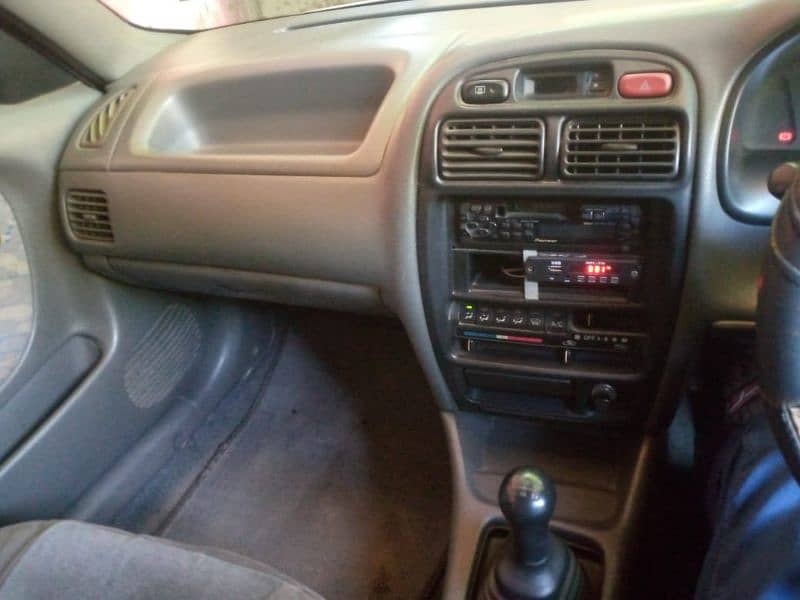 Suzuki Baleno 2005 9