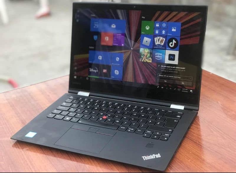 Lenovo yoga 460 cor i5 6th Touchscreen 1080 display 1