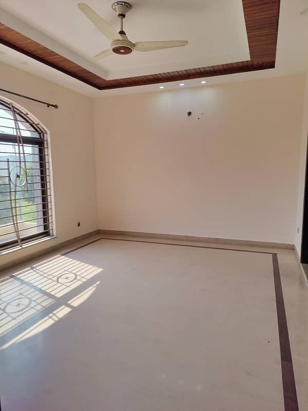 24 Marla Corner house upper portion for rent in DHA PHASE-6 Block L 30