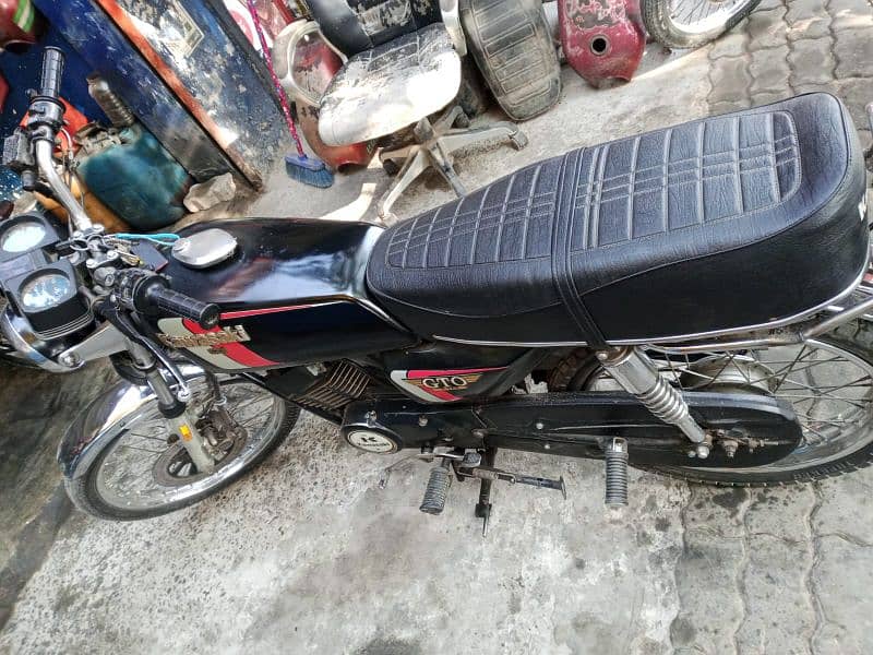 gto110 5 gears total jenion gto125 ka jenion celender Laga hoa ha 6