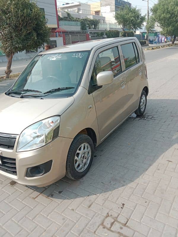 Suzuki Wagon R 2018 9