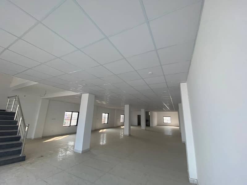 1 Kanal Brand New Commercial Building For Rent Main College Road Johar Town 13