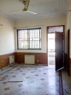 G11 30x60 Upper Portion For Rent near Market