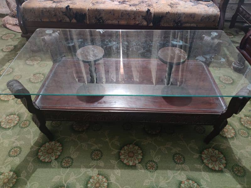 glass table 0