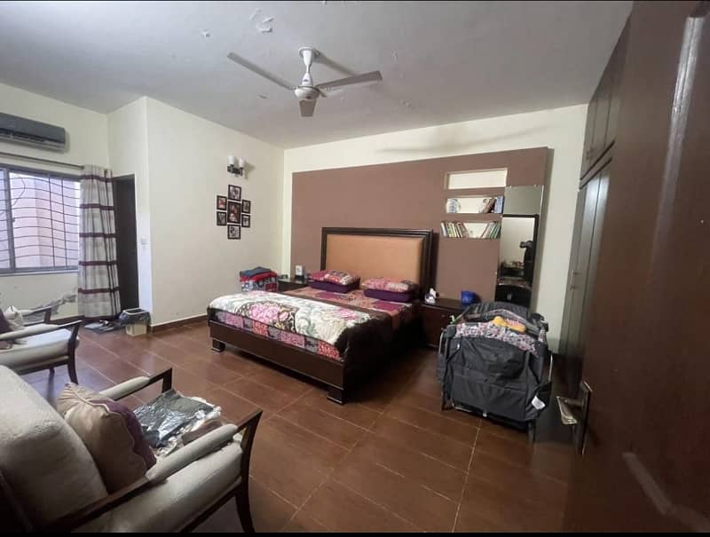 12 Marla spacious house for sale in ASKARI -11 Sector A 6