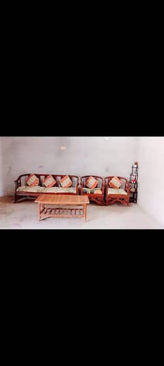 5 seater sofa set pure lakri k hai 0