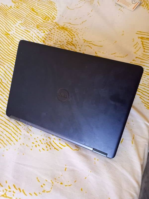 Dell Latitude E7250 1