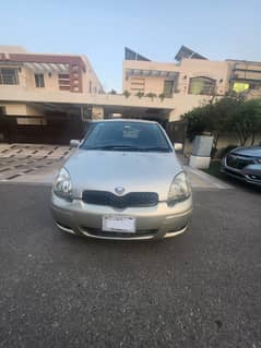 Vitz 2003 for sale