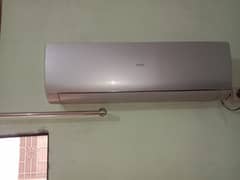 Haier 1.5 ton ac heat and cool genuine gas.