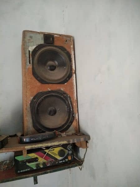 amplifier 10 inch speaker bilkul saaf bahut achcha chalta03497156860 2