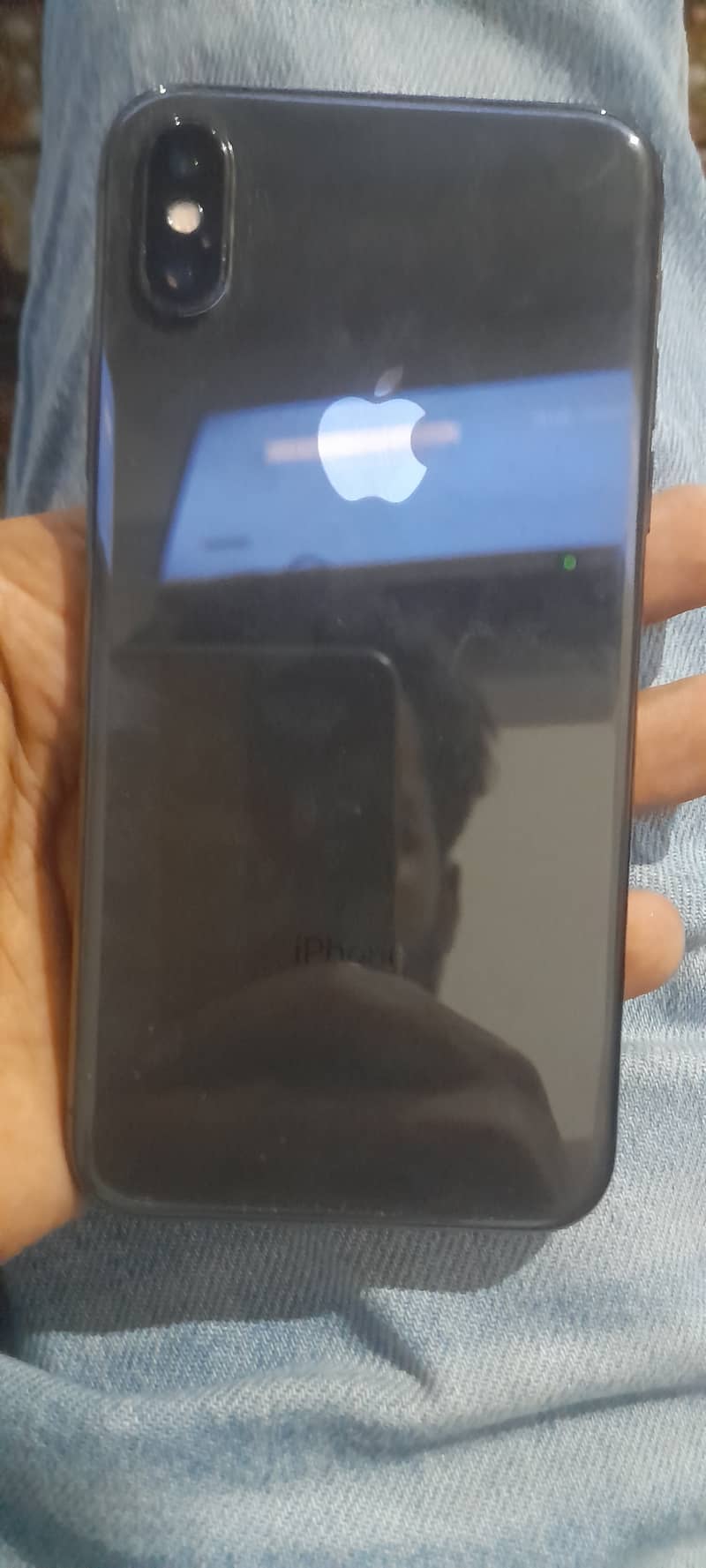 iphone x 64 gb pta provide with box. . . . . contact num 03244342155 6