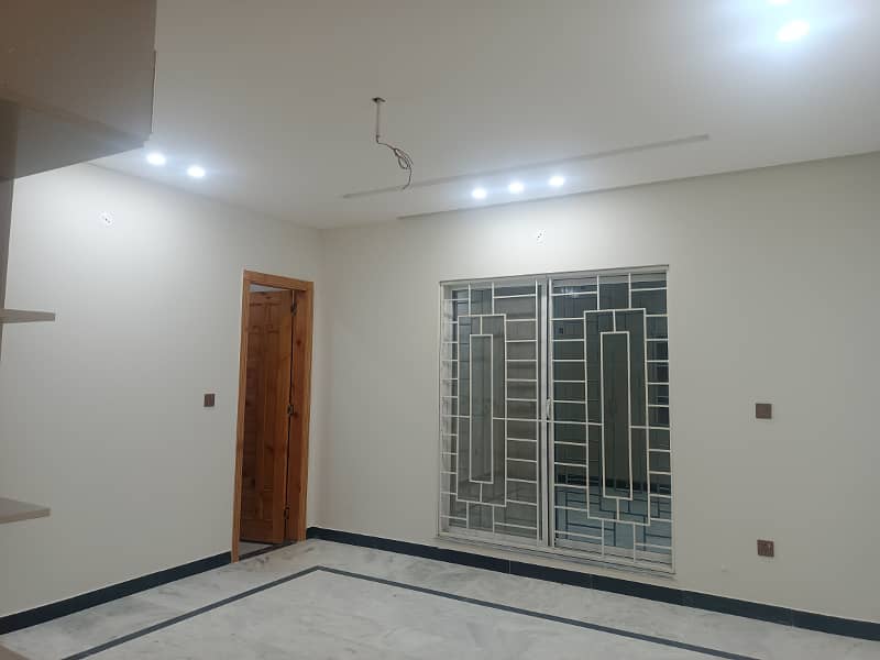 C17 Islamabad Barnd New Double Storey House Available For Sale 8