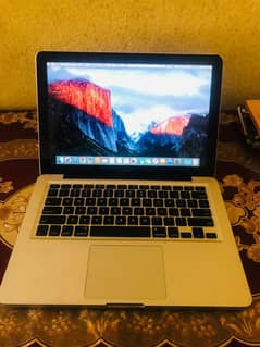 Apple MacBook Pro 2011 Late 0