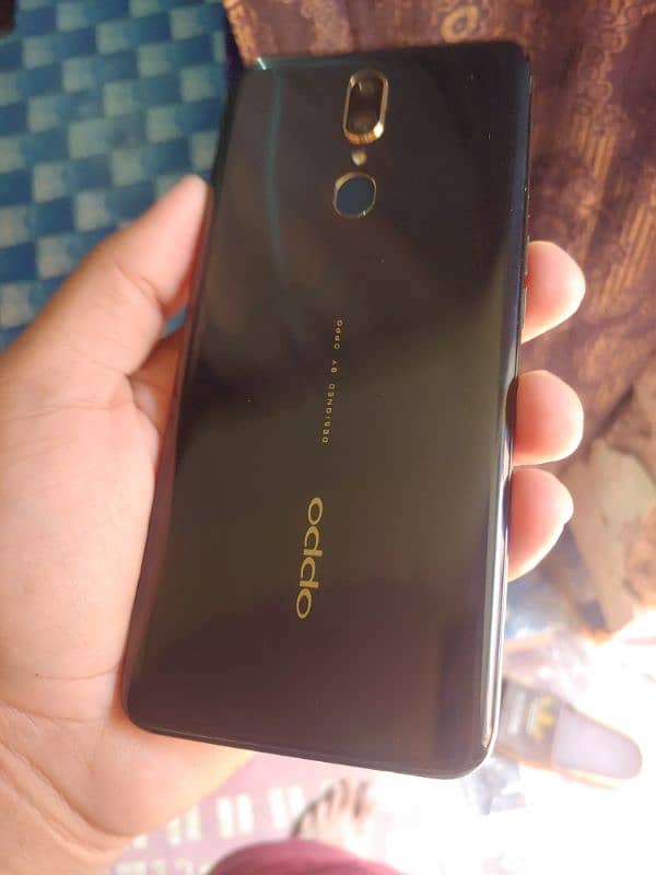 Oppo A9  10/10 8