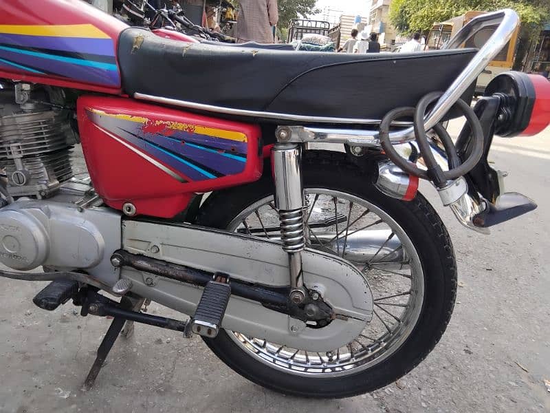 HONDA  CG125 8