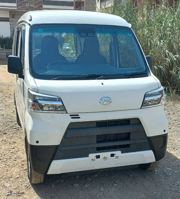 Daihatsu Hijet 2019 1