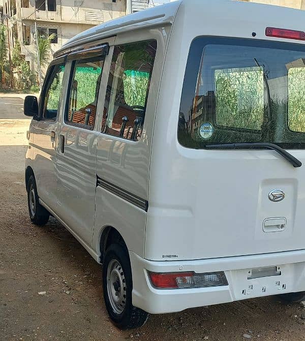 Daihatsu Hijet 2019 6