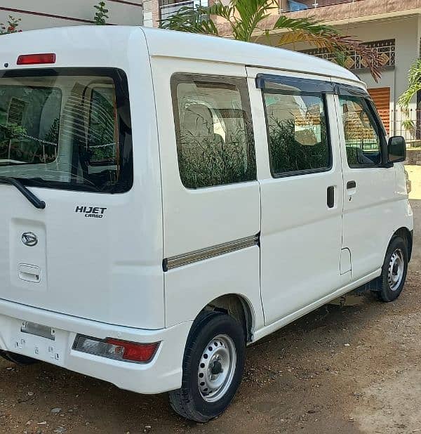 Daihatsu Hijet 2019 7