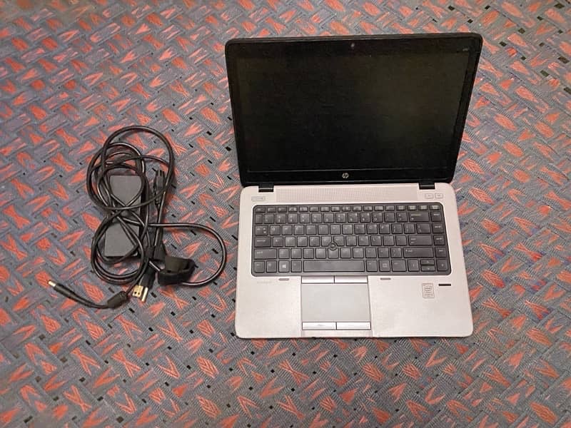 Core i5 4th generation Hp Elitebook 840 g1 with dedicated grapic card. 0