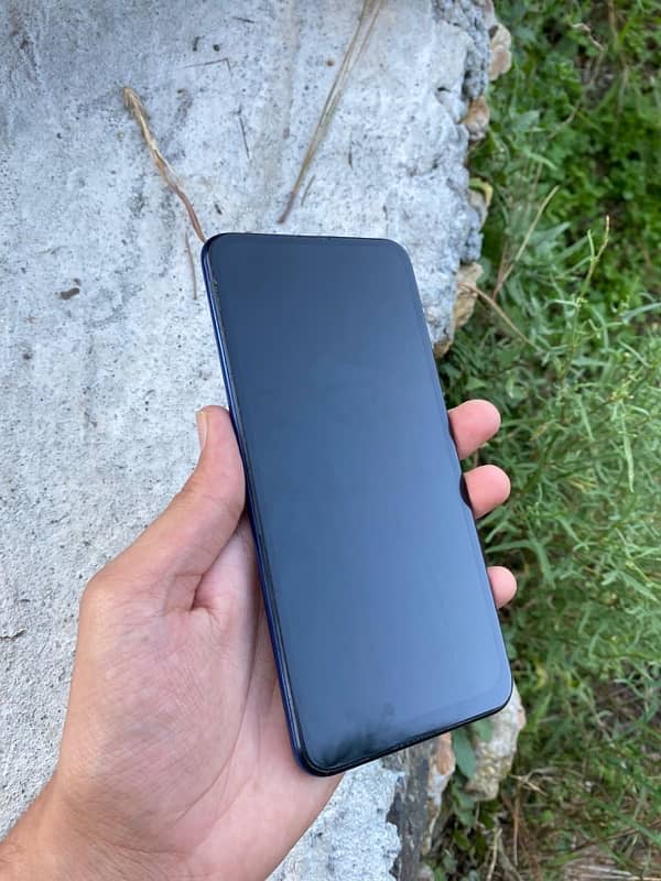 Huawei y9 prime 4 / 128 pop up camera exchange possible 5