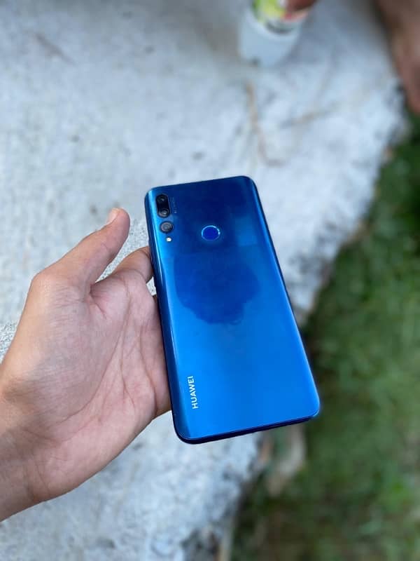 Huawei y9 prime 4 / 128 pop up camera exchange possible 6