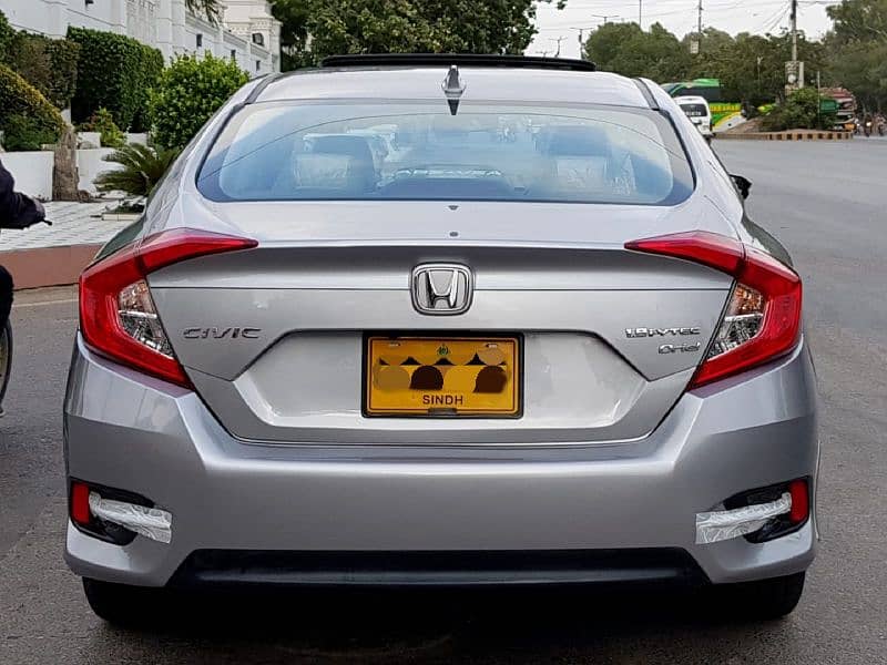 Honda Civic VTi Oriel Prosmatec UG Navi 2021 2