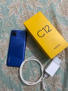 realme c12