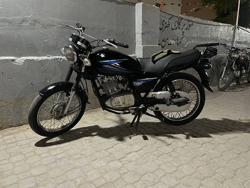 Suzuki GS 150 - 2015 urgent sale 1