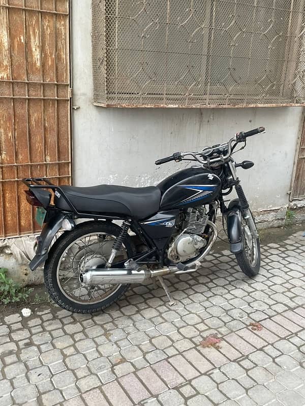 Suzuki GS 150 - 2015 urgent sale 3