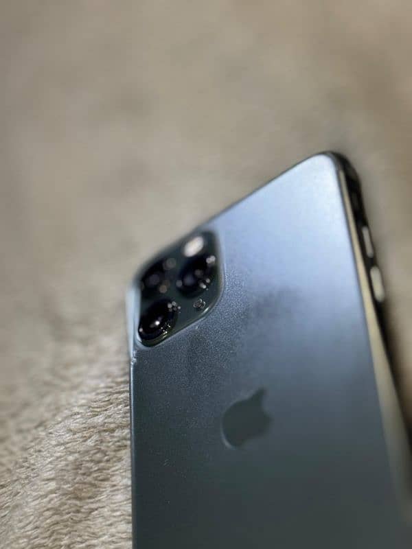 iphone 11 pro 0