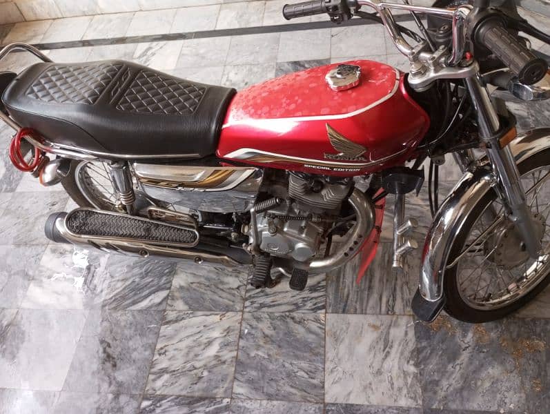 Honda 125 Self Start SE 20 2