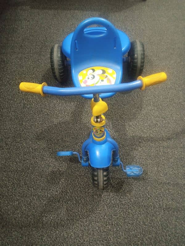 Kids tricycle 1