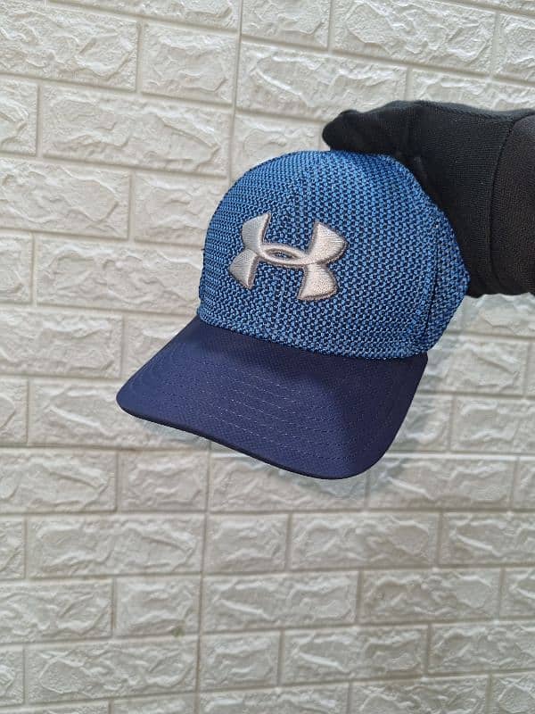 UNDER ARMOUR 10