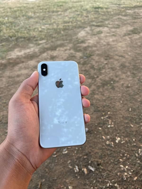 Apple iphone x 4