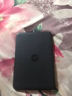 hp lap top contion ok h small size may h