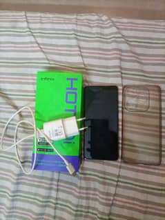 Infinix Hot 40i 8+8/128 with box for sale and exchange possible