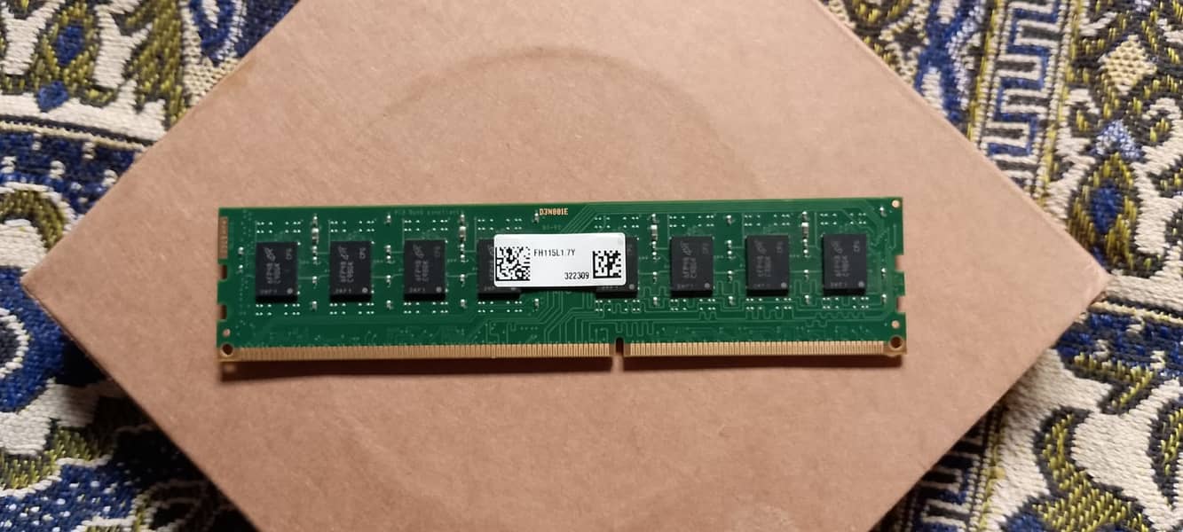 RANDOM ACCESS MEMORY (RAM) 4gb Ddr3 1600Mhz 2x Available 4