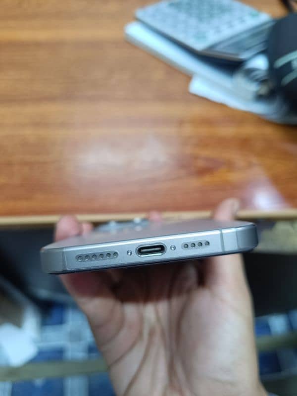 iphone 15pro max pta approved 10/10 condition 2