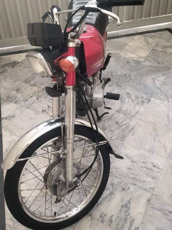 I am selling bike Honda 125 model 2012 Rawalpindi registration 3