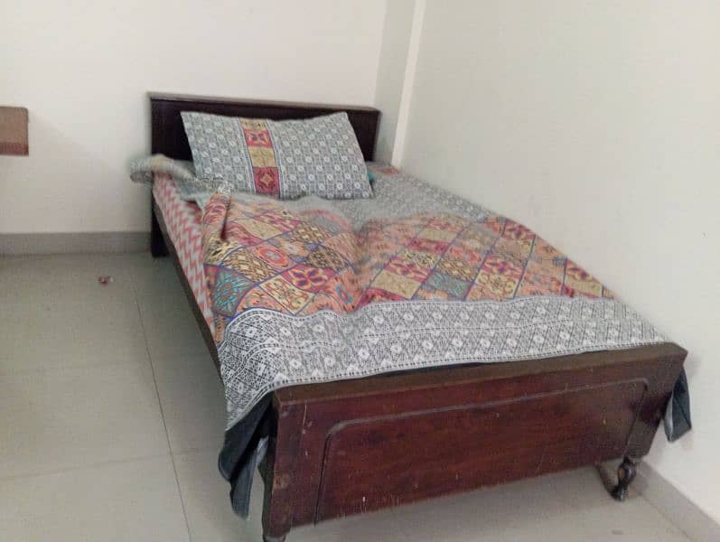 single bed sheesham without matress 2