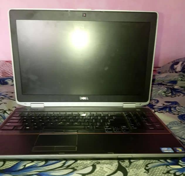 Dell Latitude E6530 3