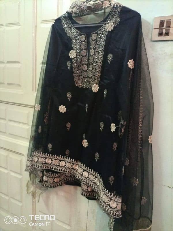 black chiffon 10 by 10 2