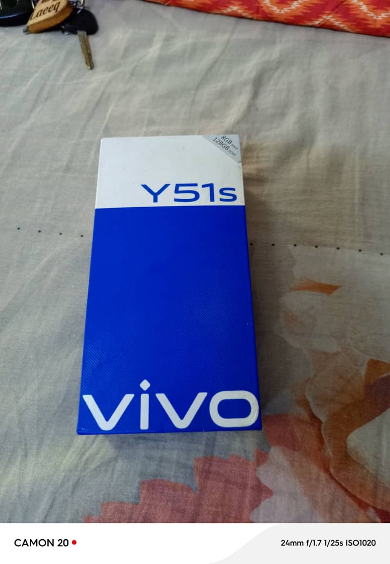 Vivo  Y51S  8gb 128gb one hans use full box 4